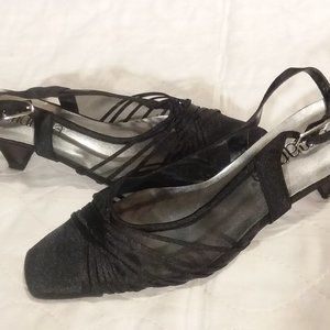 Amanda Heels